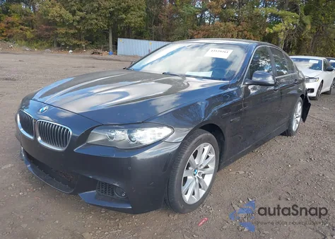 2013 BMW 528I xDrive z USA, uszkodzony, nr VIN WBAXH5C54DD108158